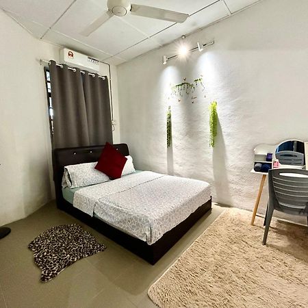Entire 33 Cozy House • 3 Bedroom @ Alma Bukit Mertajam Exteriér fotografie